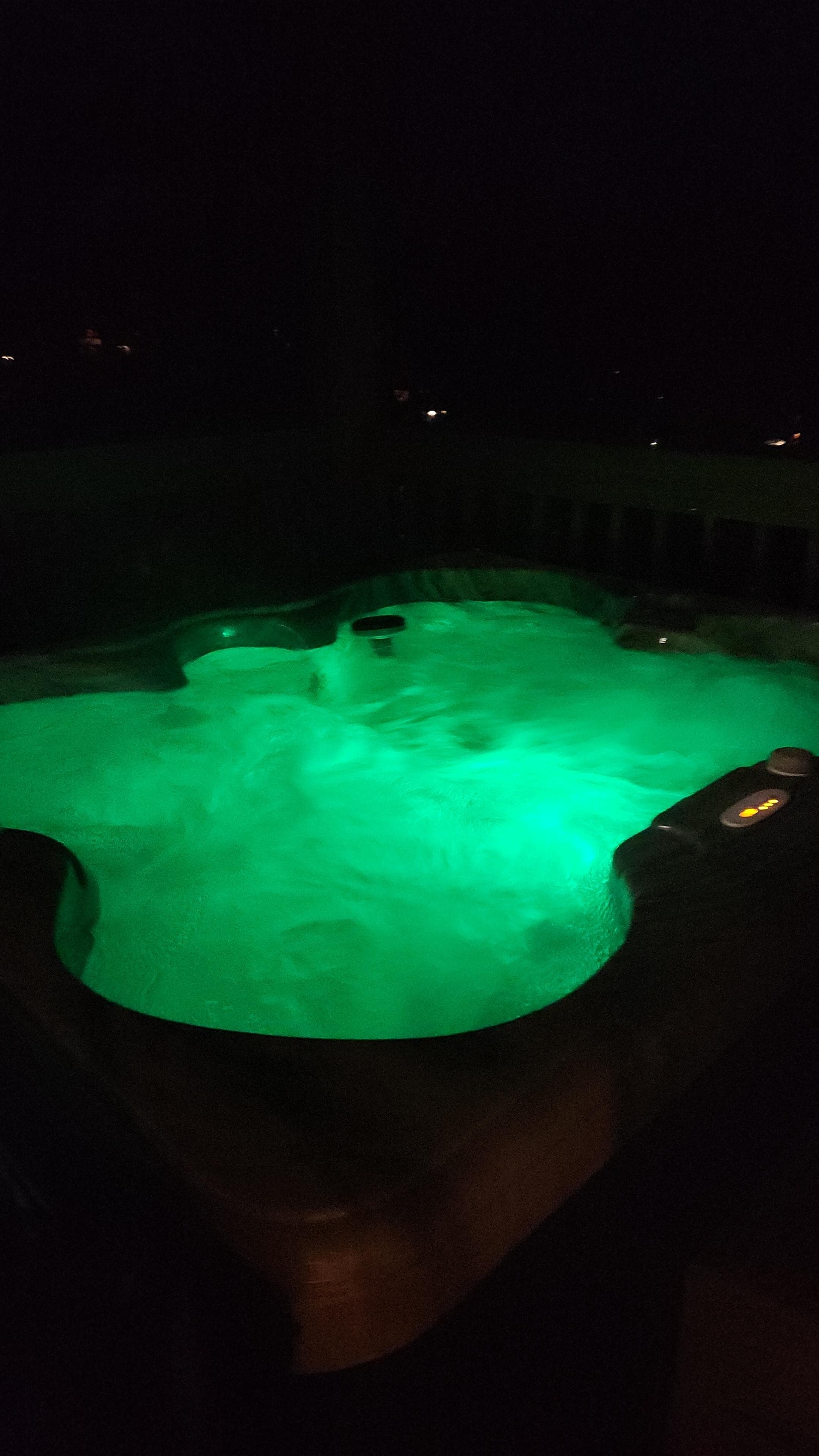 Hot tub was amazing!!! Coffee with a gorgeous view!!