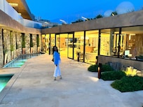 Approaching the lobby