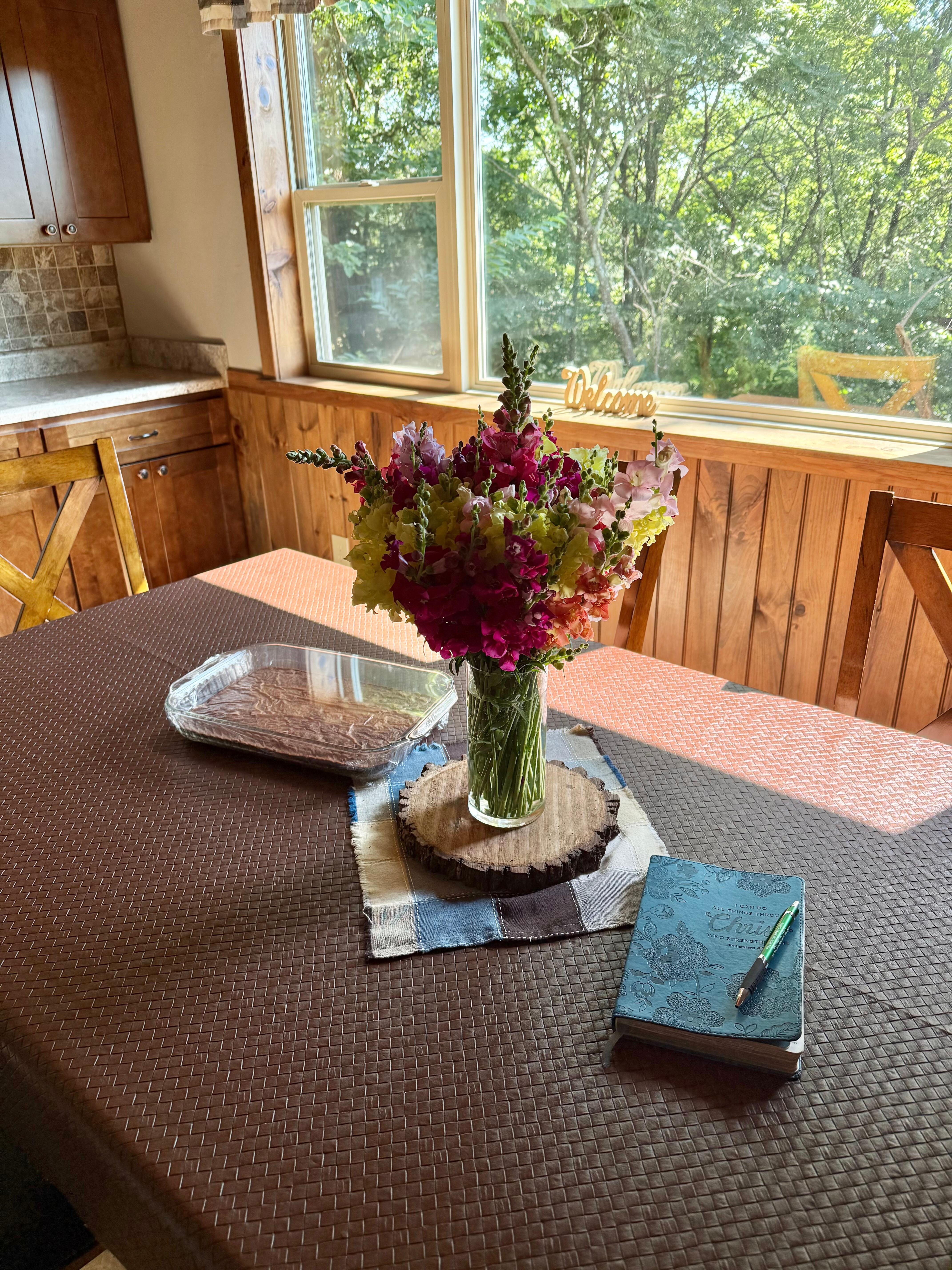 Flowers and brownies 