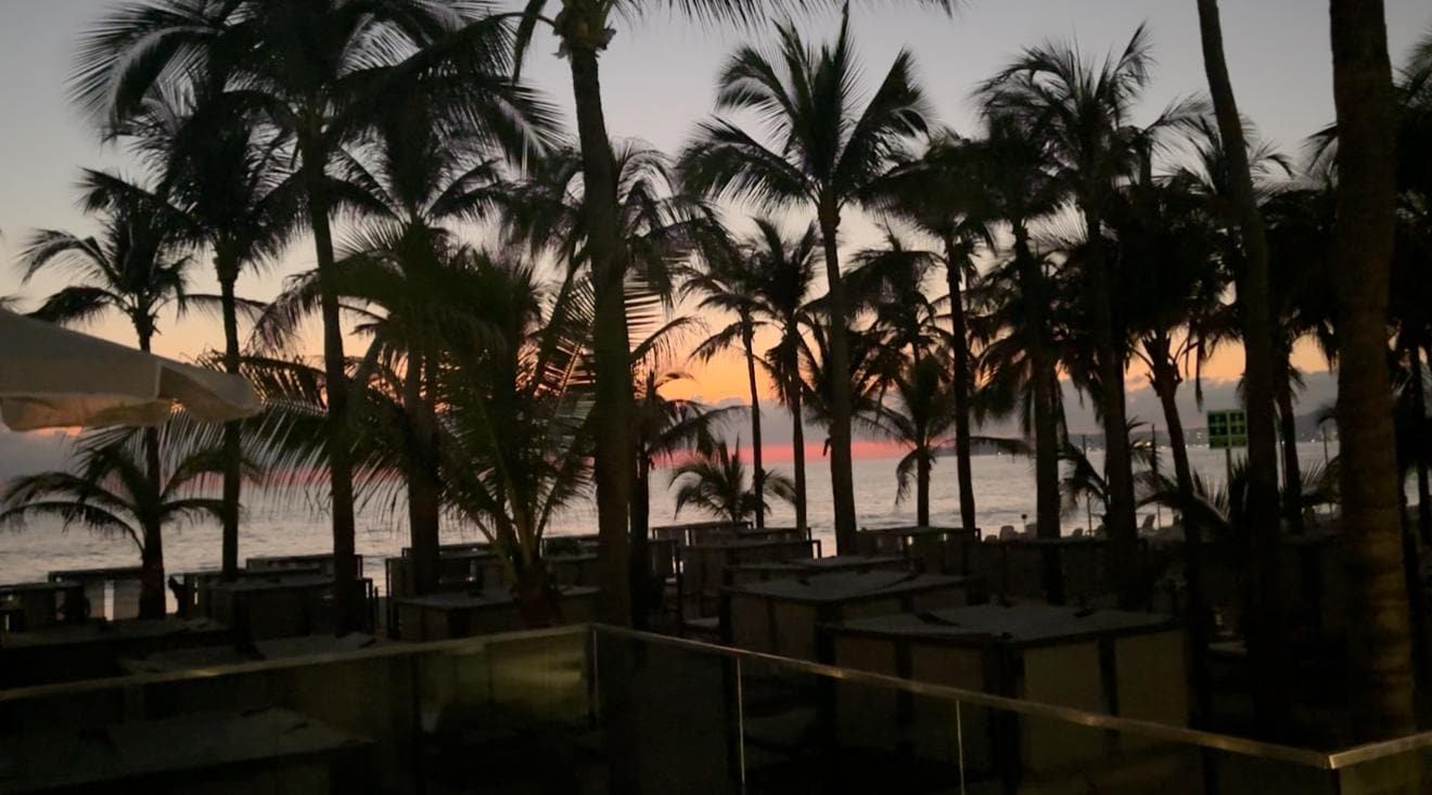 Gorgeous sunsets. And the palm trees on the property make the sunsets even better! 