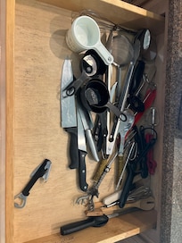 Example of the kitchen drawers