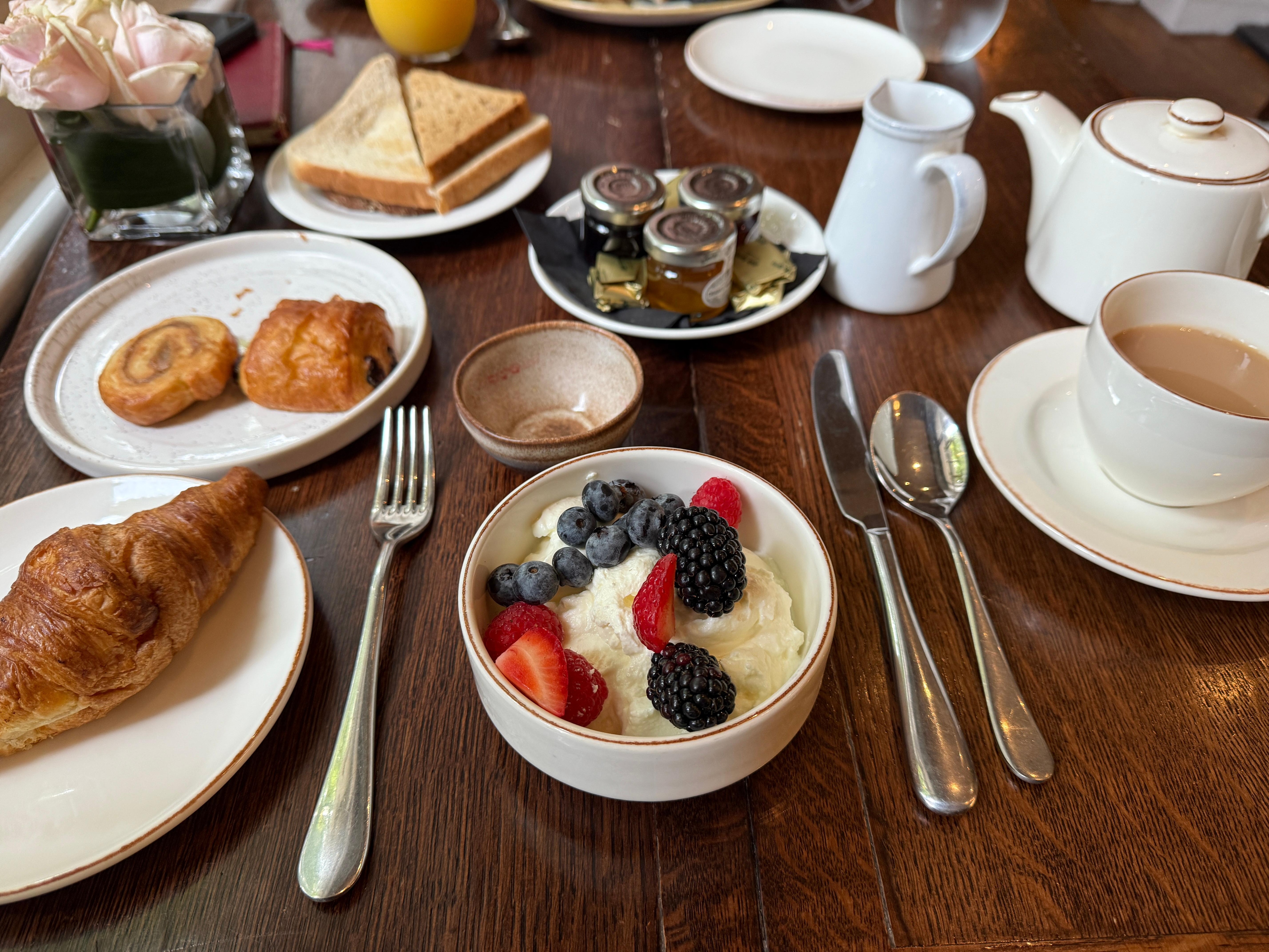 pastry breakfast. 💯