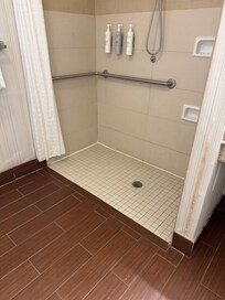 This shower was vile and leaked water all over floor. Needed all towels to mop it uo