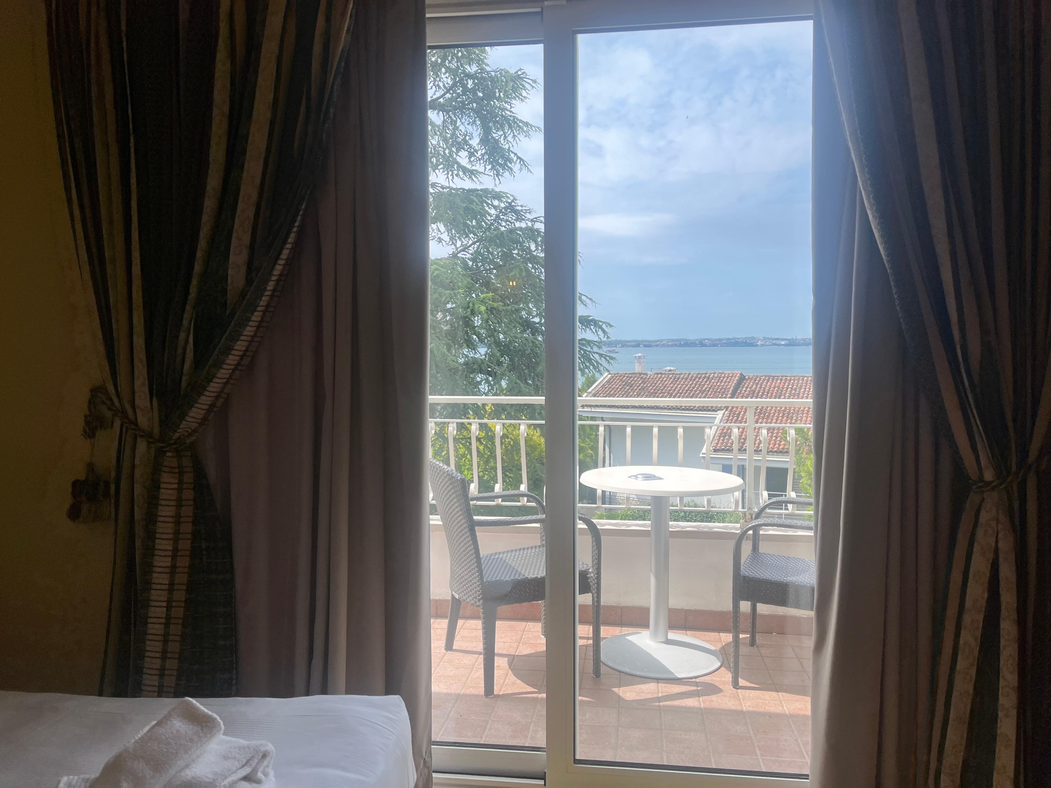 Utsikt från rummet. 