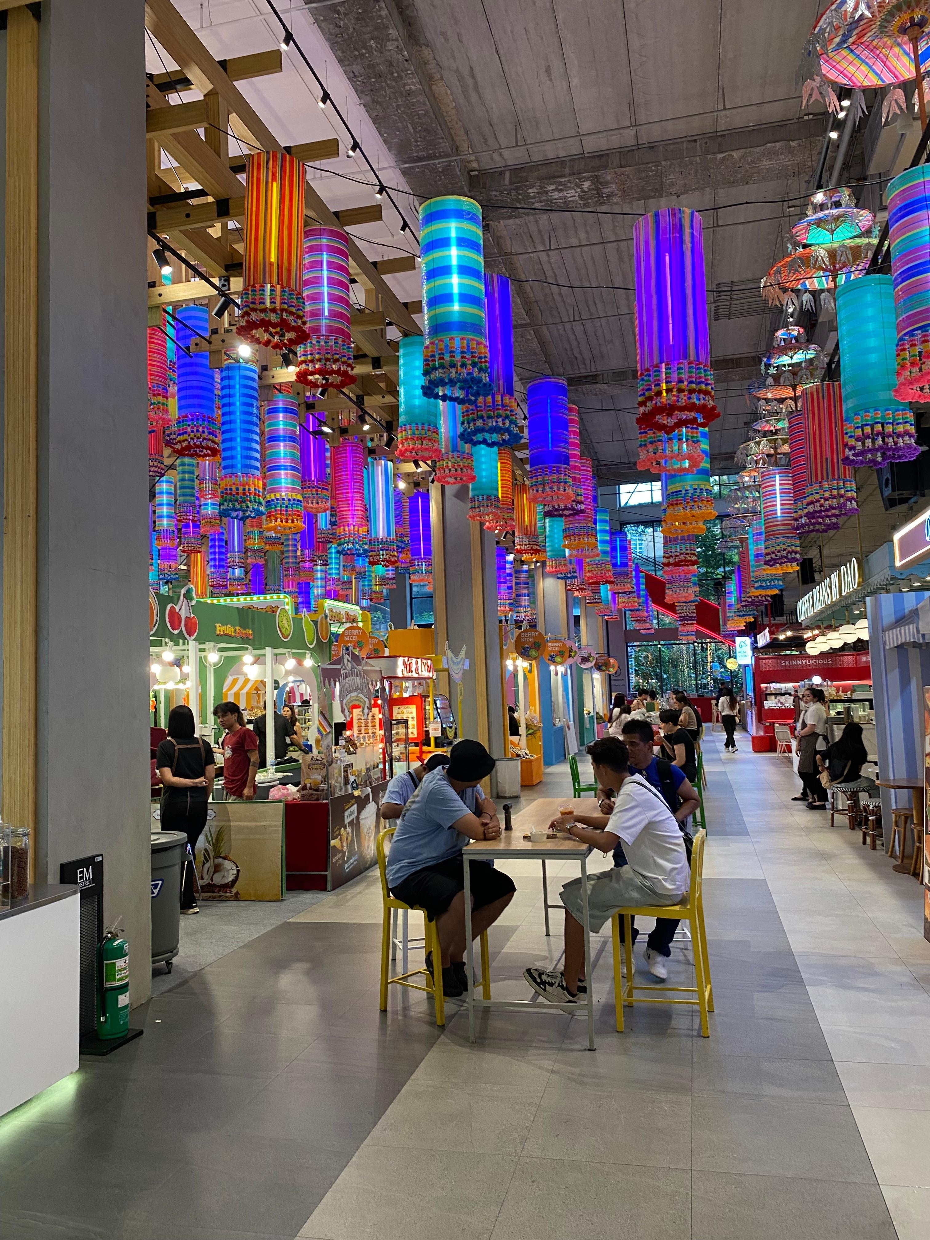 Emporium food court