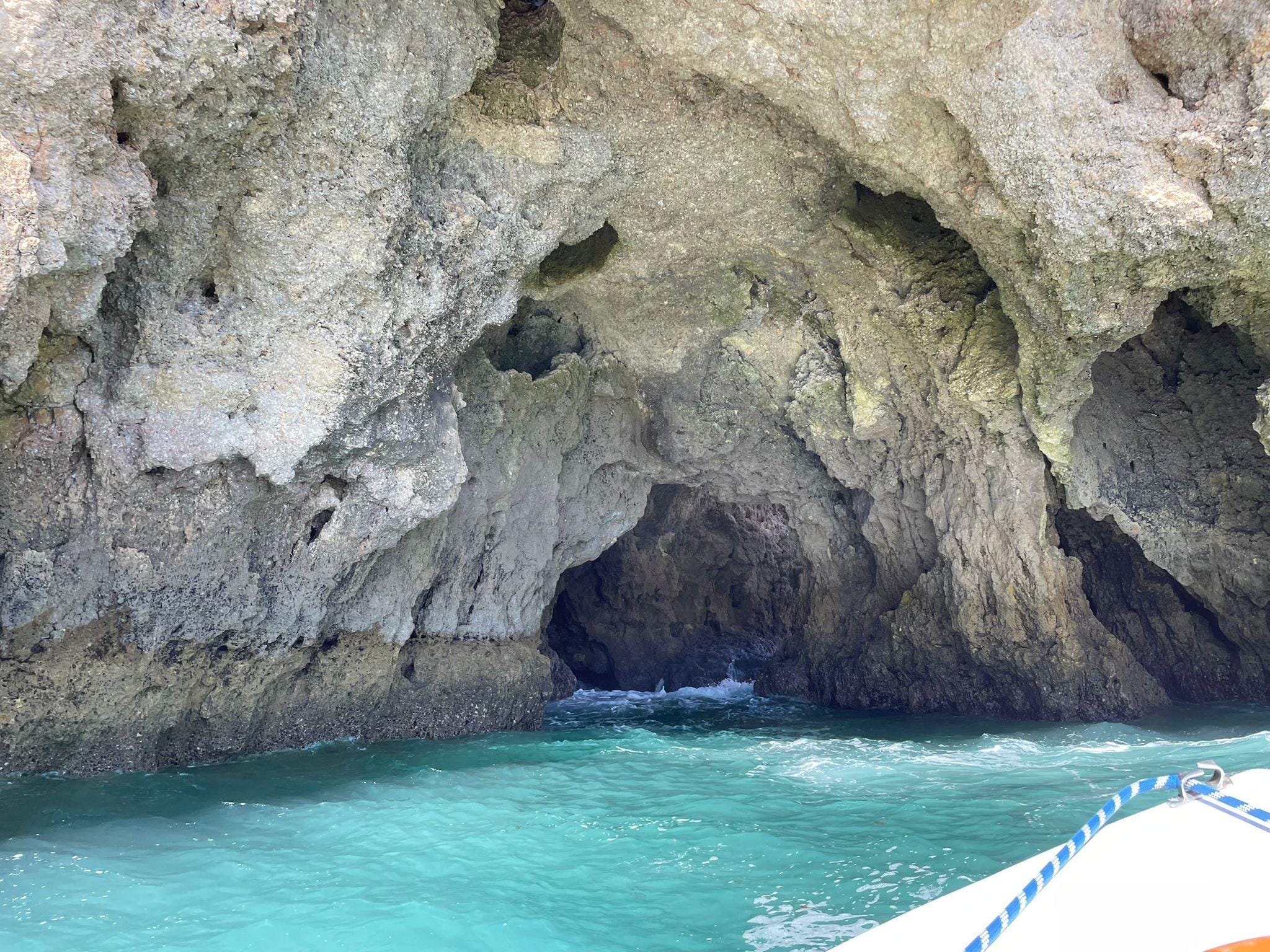 Sea caves ponta da Piedade 