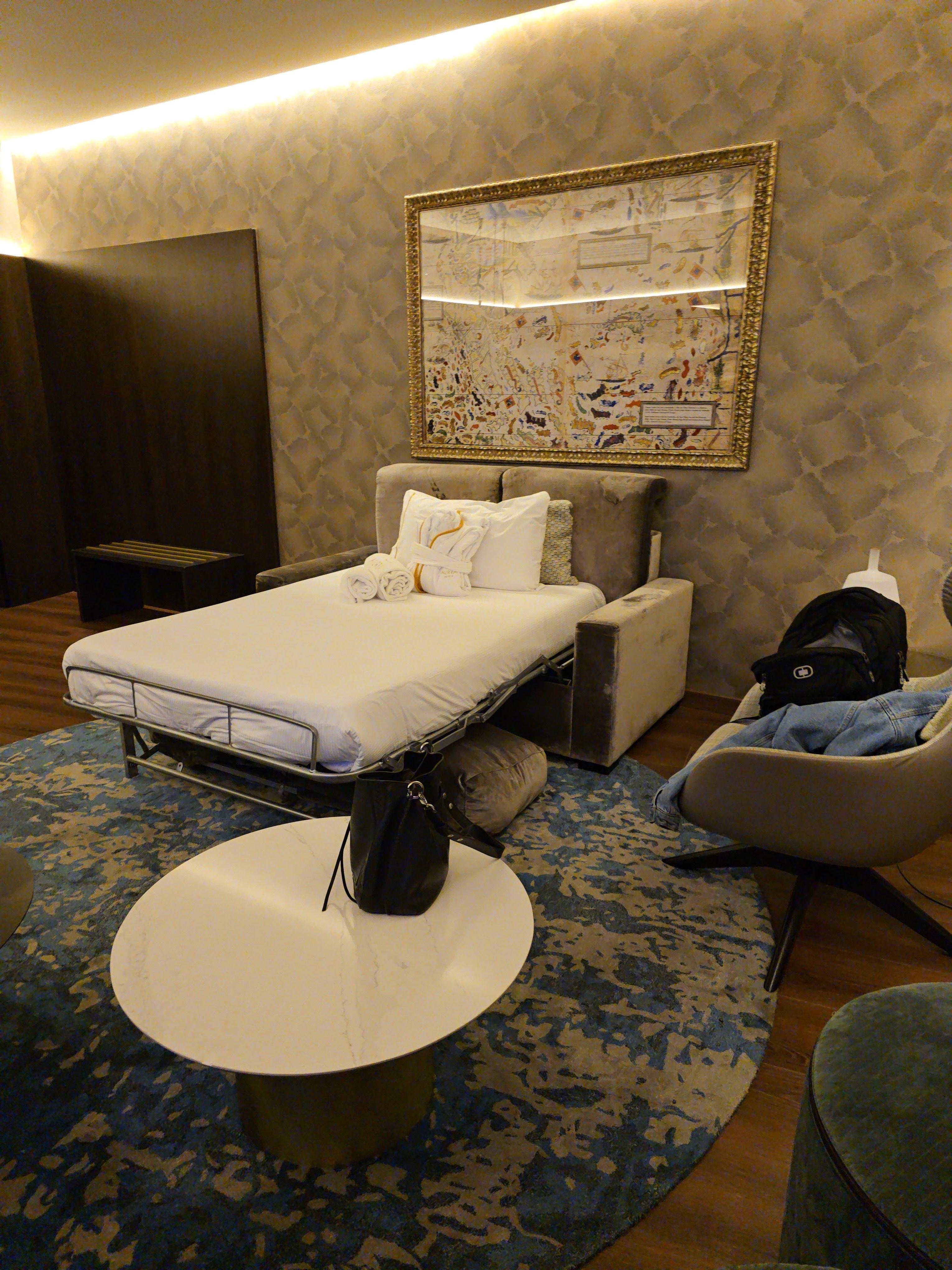 The pullout sofa was very comfortable.