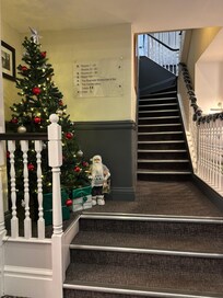 エレベーターはありません