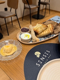 Leckeres Brot mit flambierter Butter