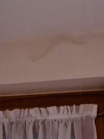 Toiles d'araignées dans la chambre