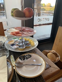 Der var også æg, juice, kaffe og te