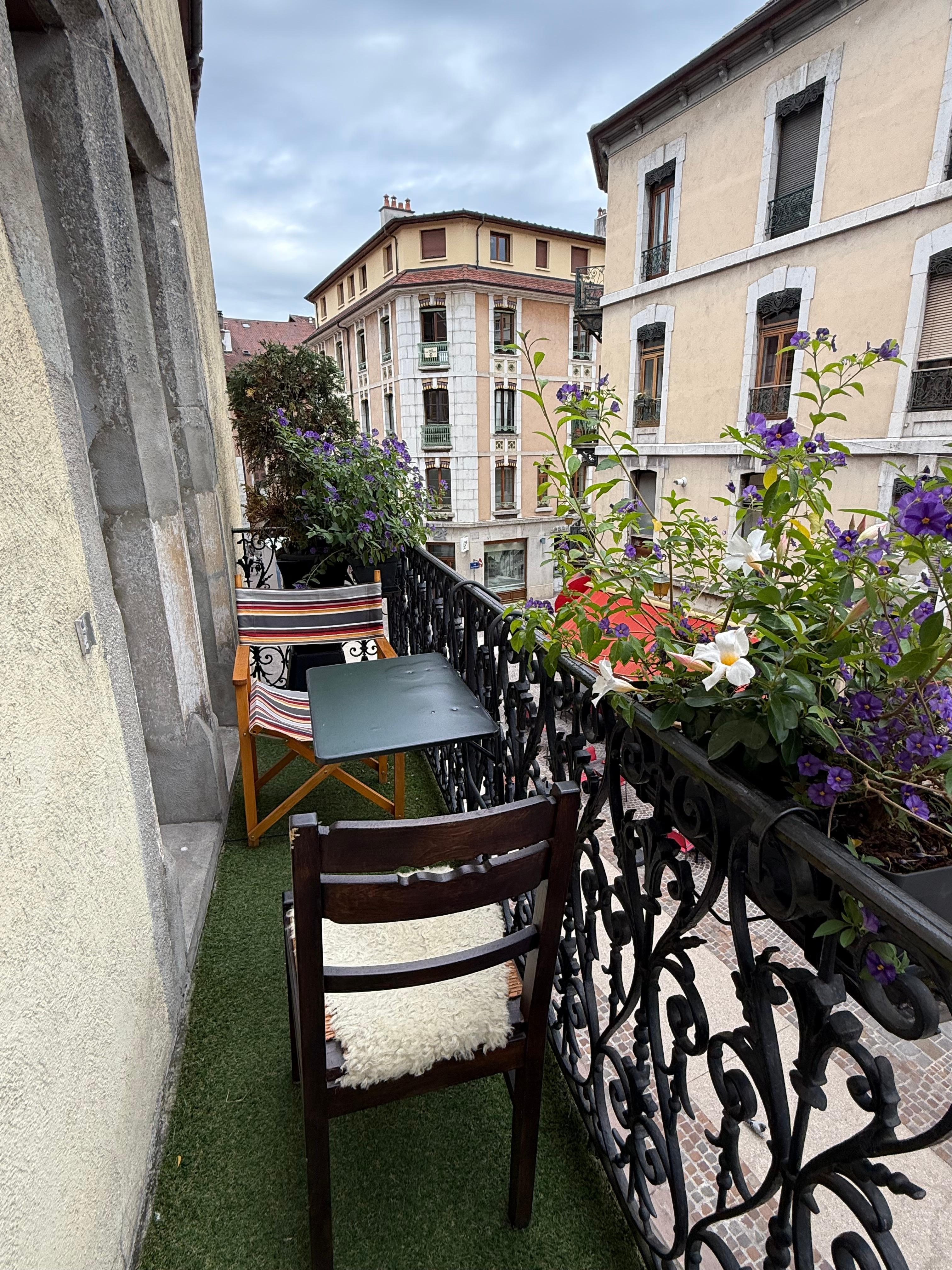 Balcony was adorable!