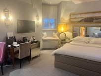 Room quality was very good. Clean bright and airy.