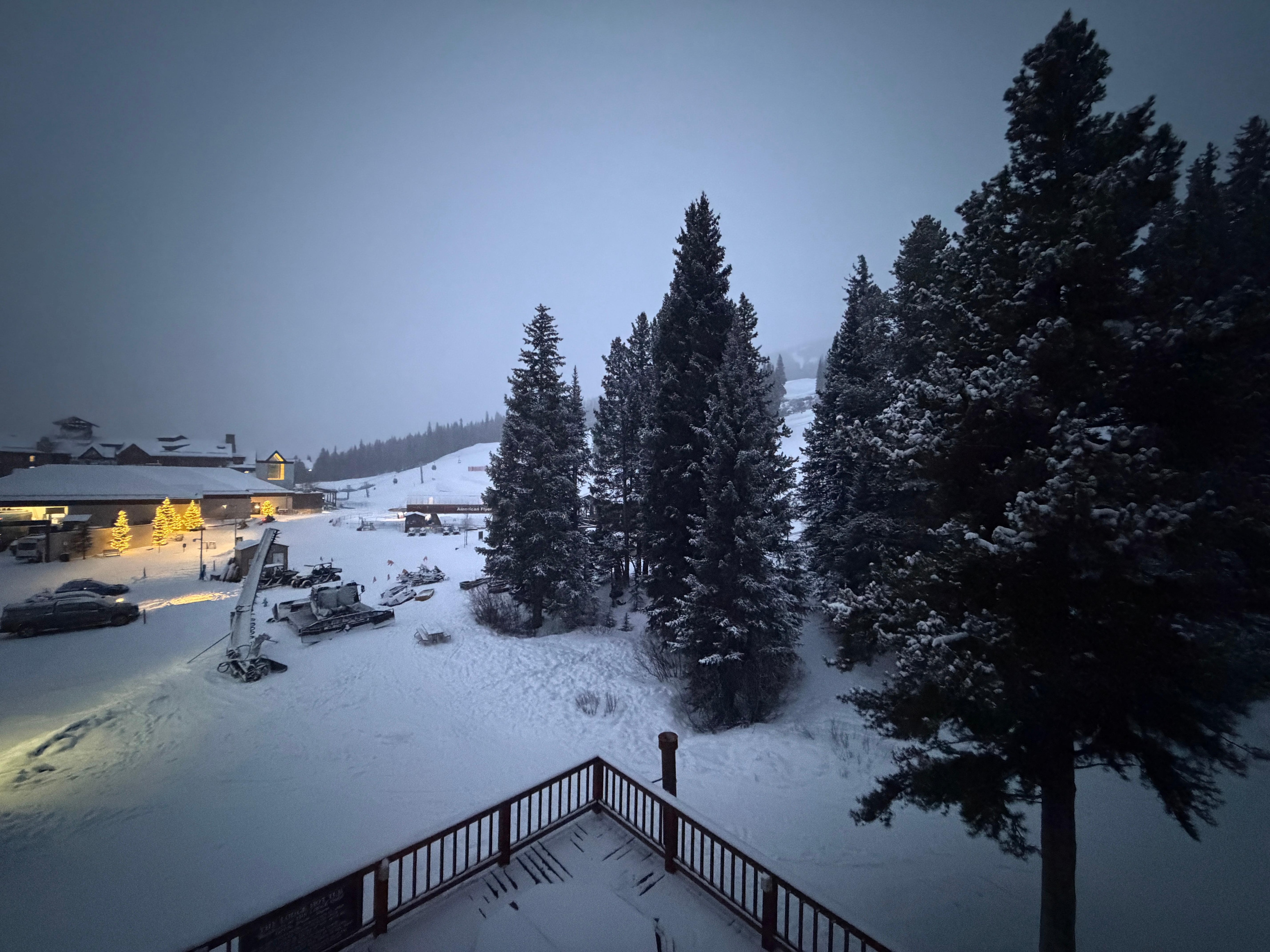 Great view of the American Flyer lift from our balcony!