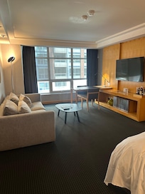 Spacious sitting area