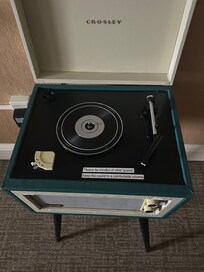 The deluxe rooms have a record player!