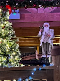 Lovely subtle decorations