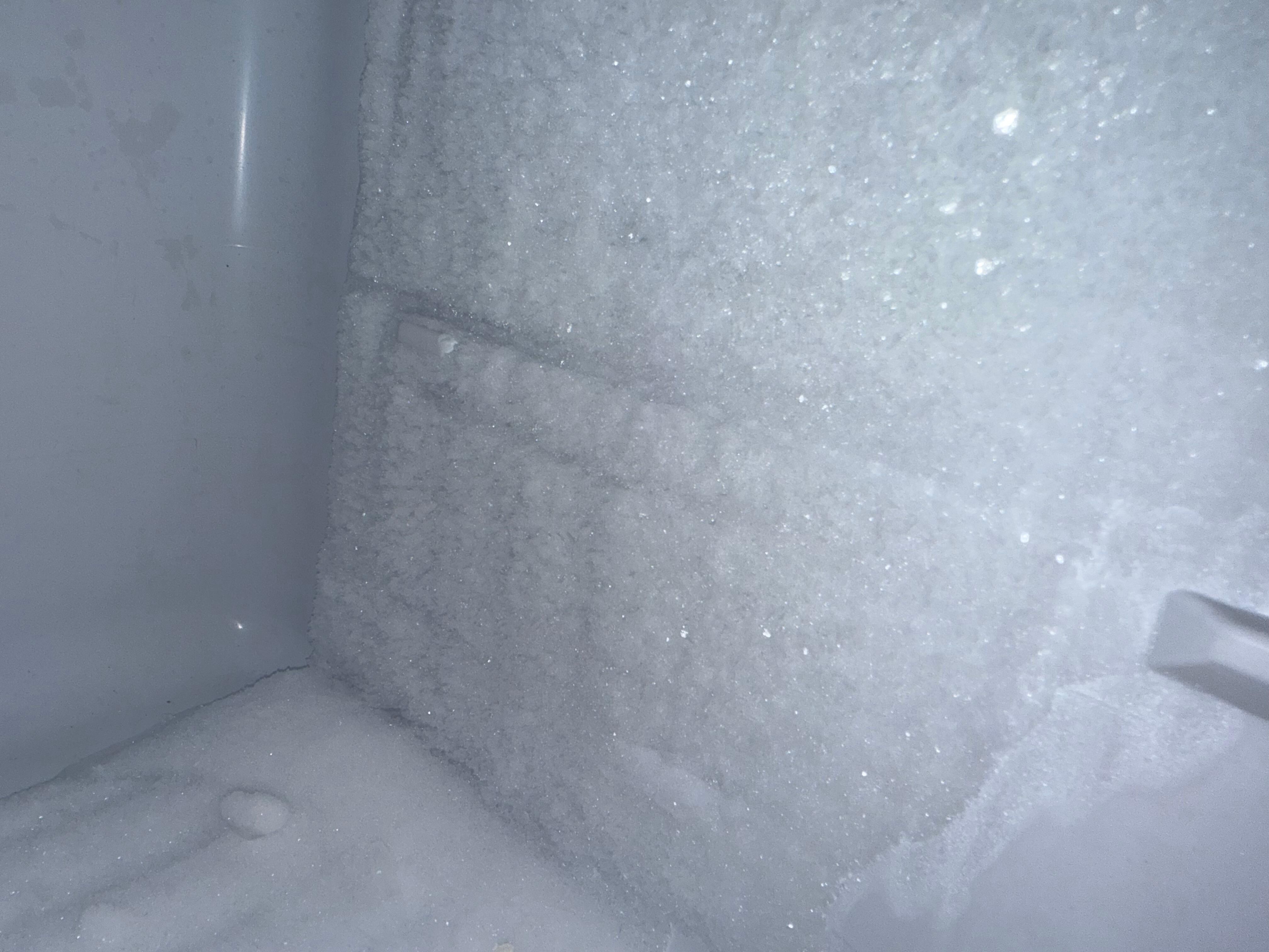 Fridge-ice