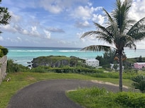 A pic from the driveway entrance