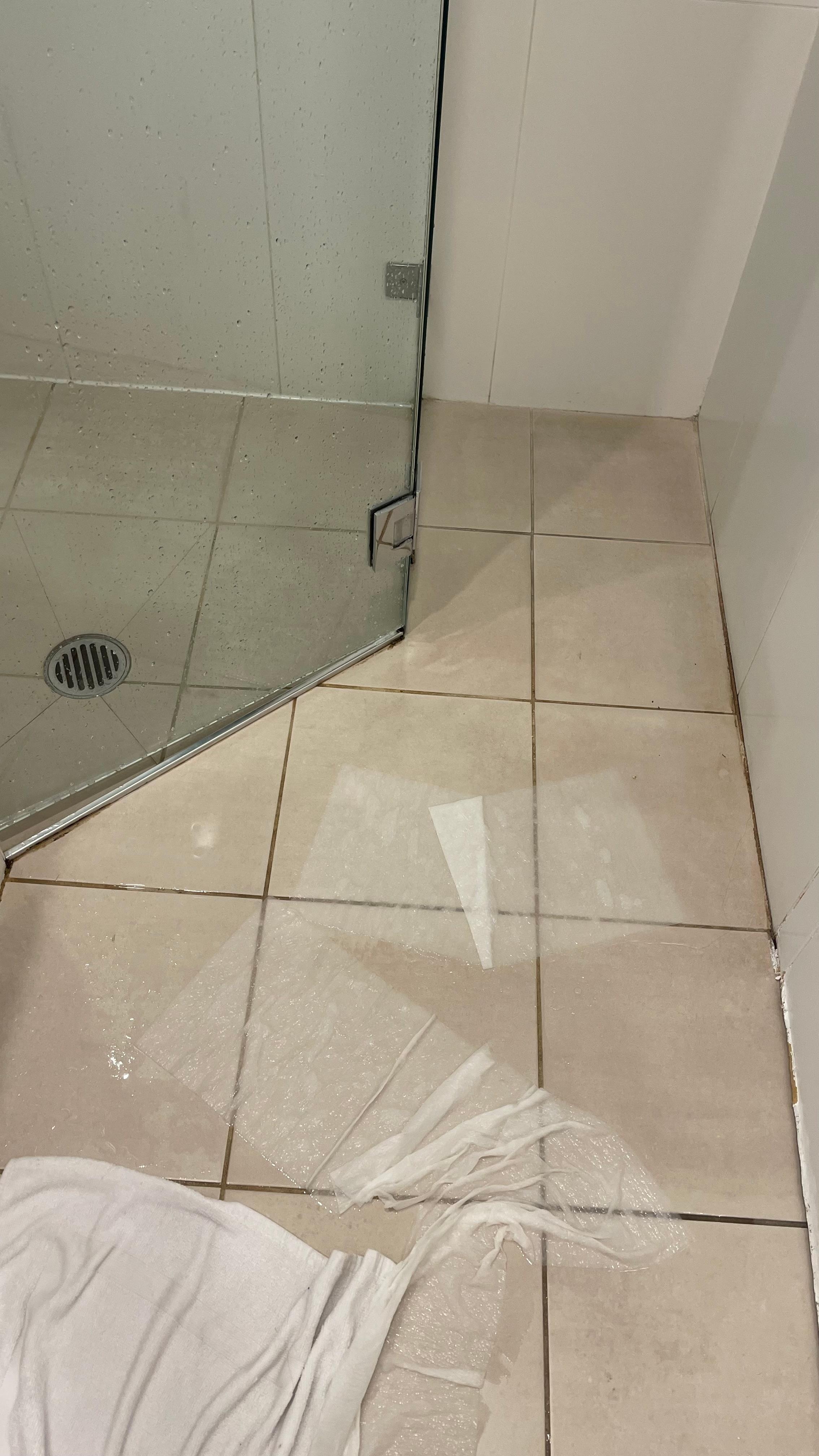 Flood because of poor sealing