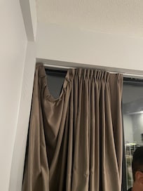 Curtains have broken rings
