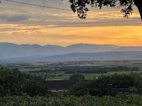 Udsigt fra huset ved solopgang