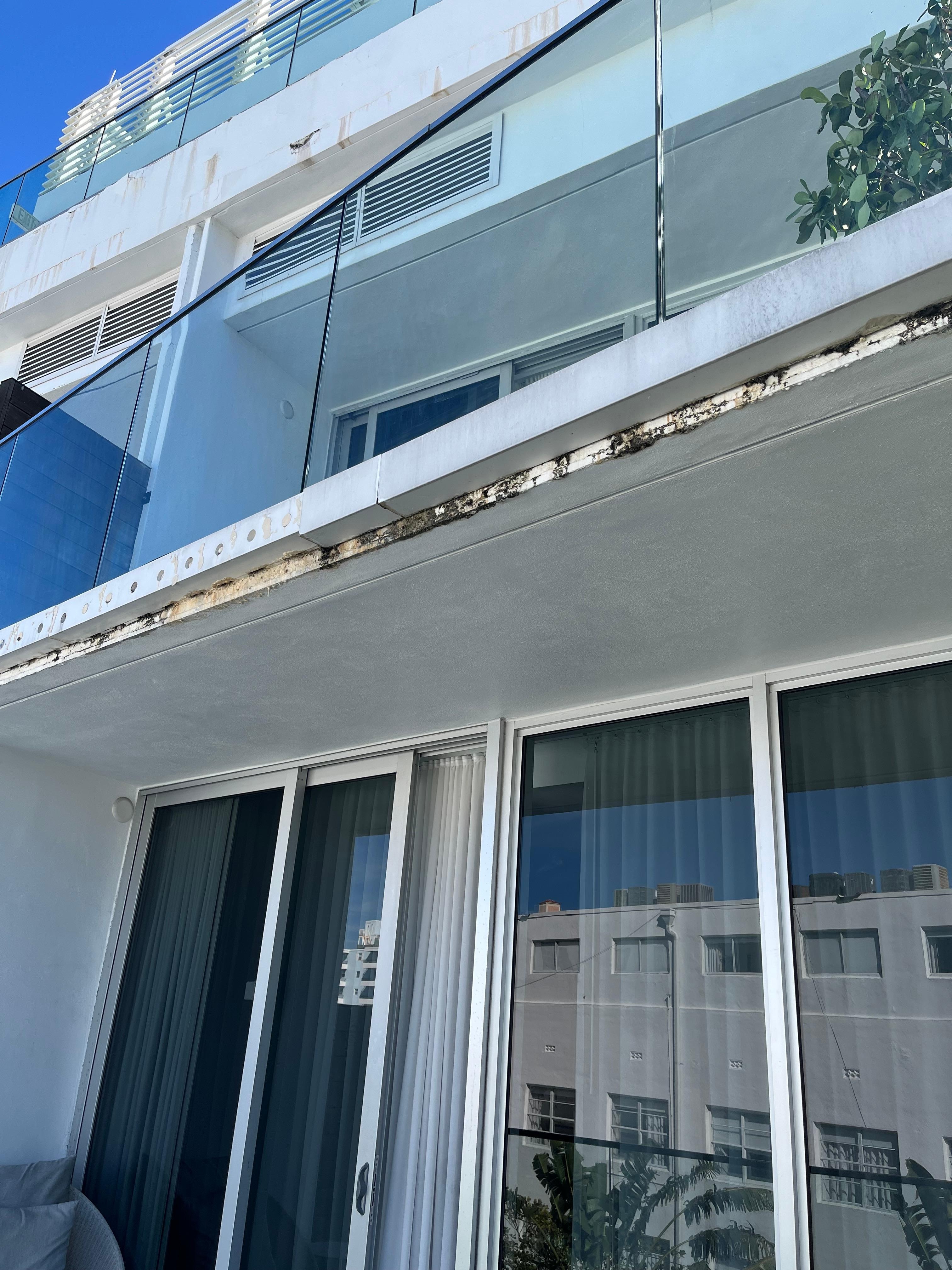 Condizioni del balcone 