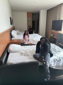 We had a family room for 5 of us. Two adults and three children.