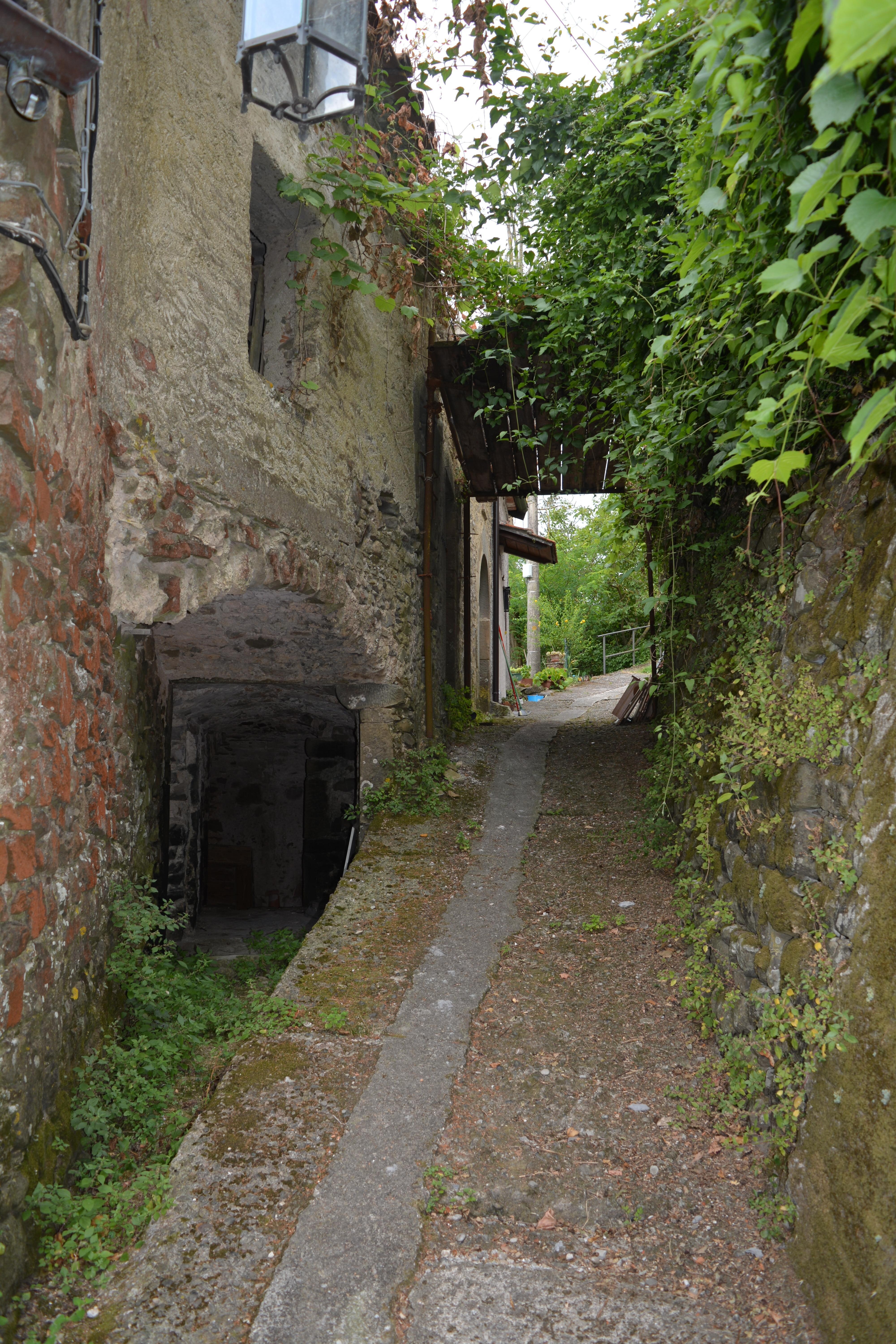 La "Via Castello" au dessus