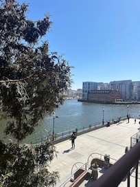 Flott utsikt fra rommet