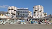 Das Hotel Isabel vom Strand aus