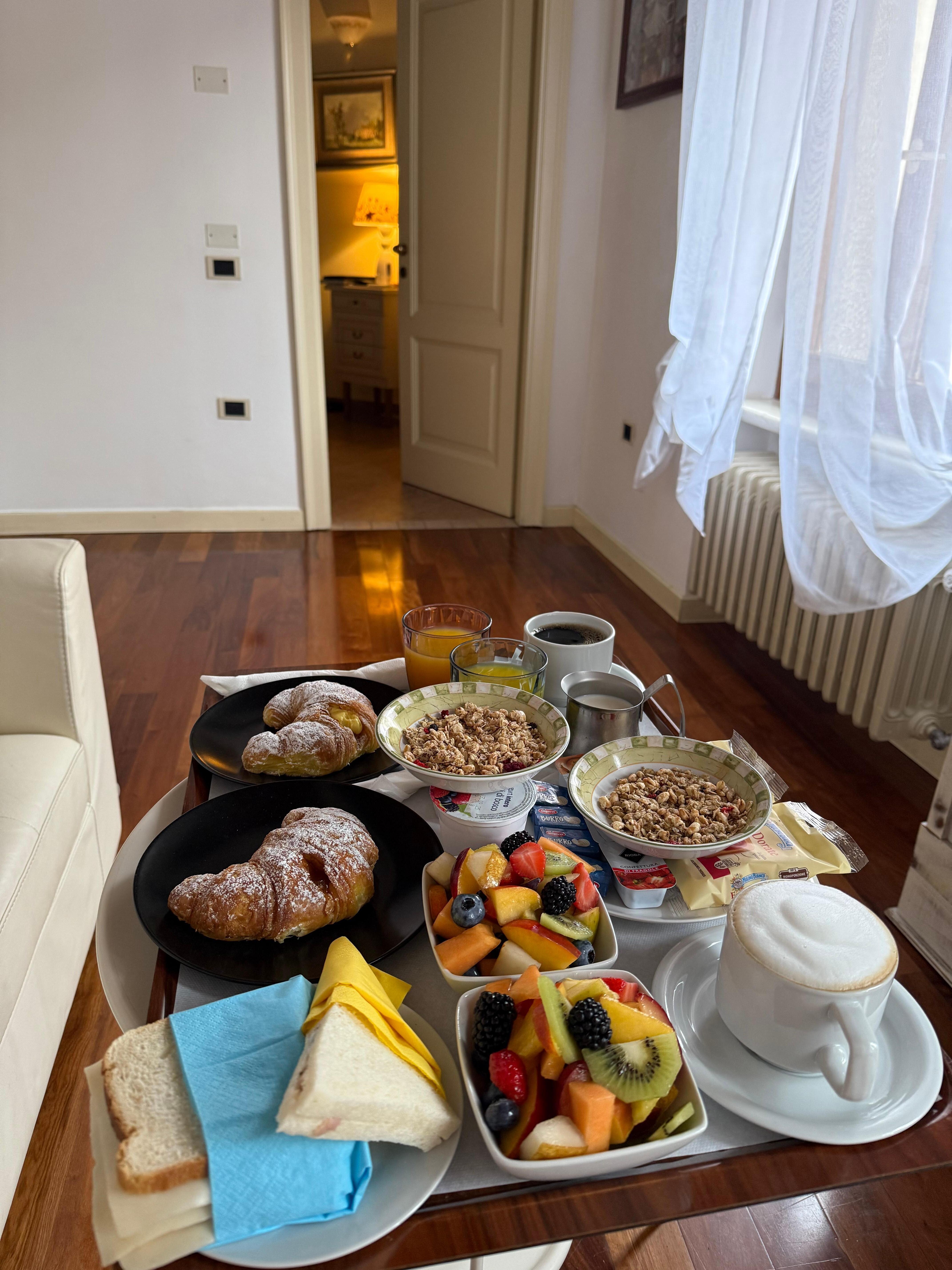 Wonderful breakfast in our room. 