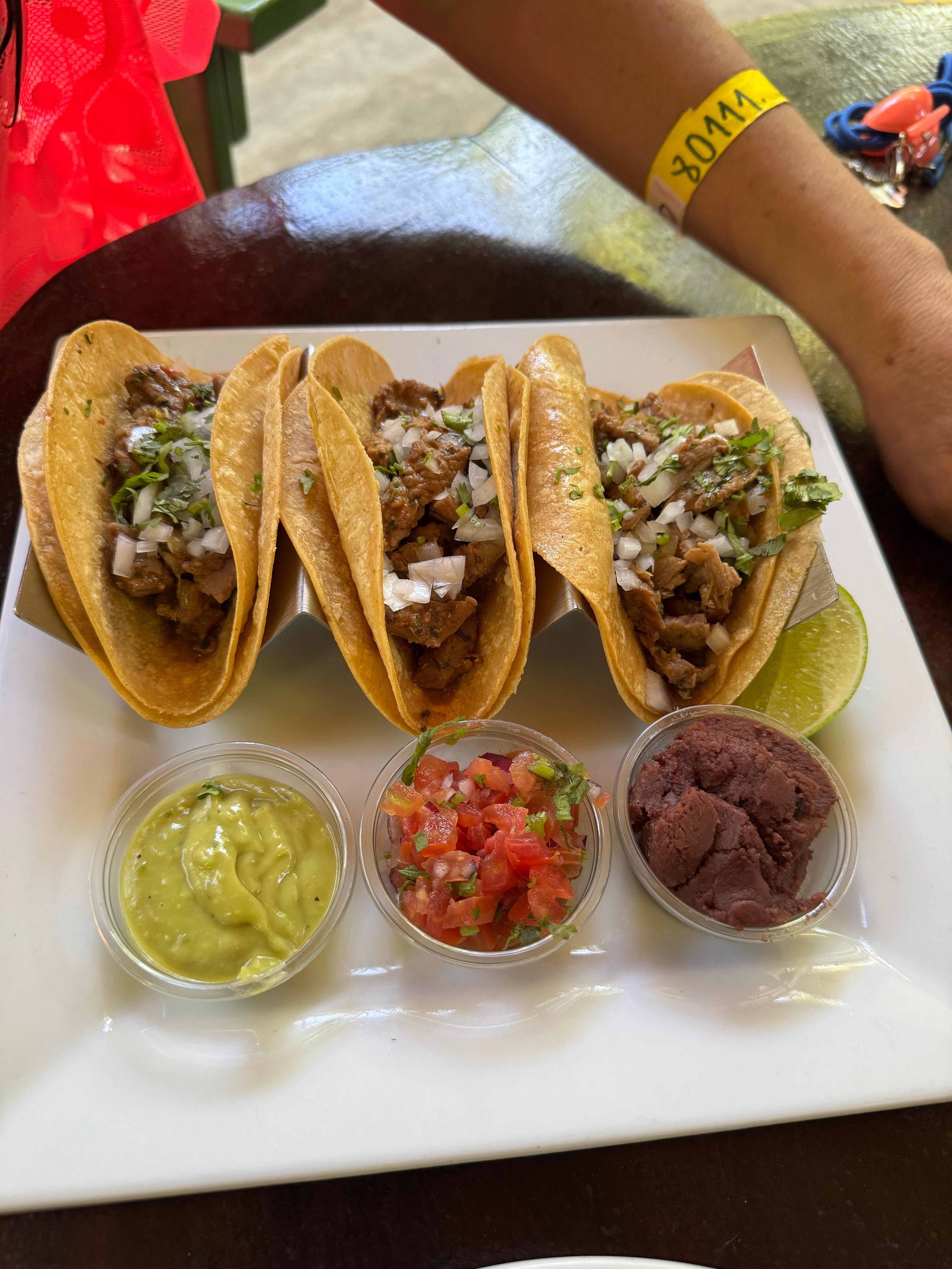 Best Salvadorian Tacos 