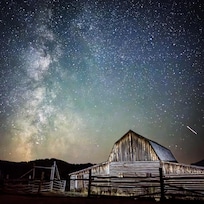 5 min drive to Mormon Row, taken with an iphone :)