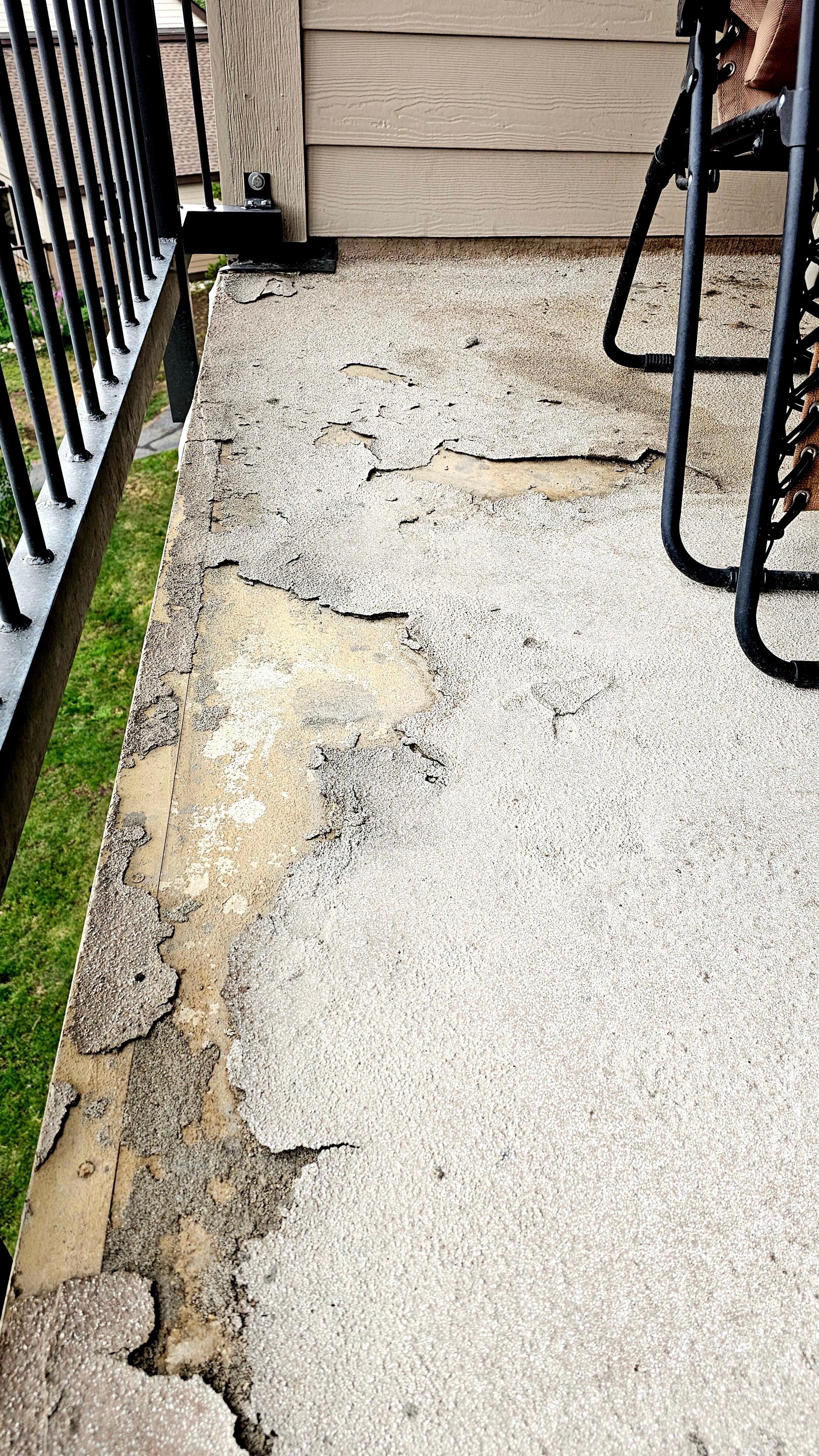 Decayed and Moldy Balcony!