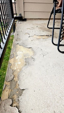 Decayed and Moldy Balcony!