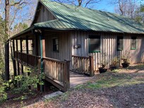 Cabin is very spacious and felt like home!