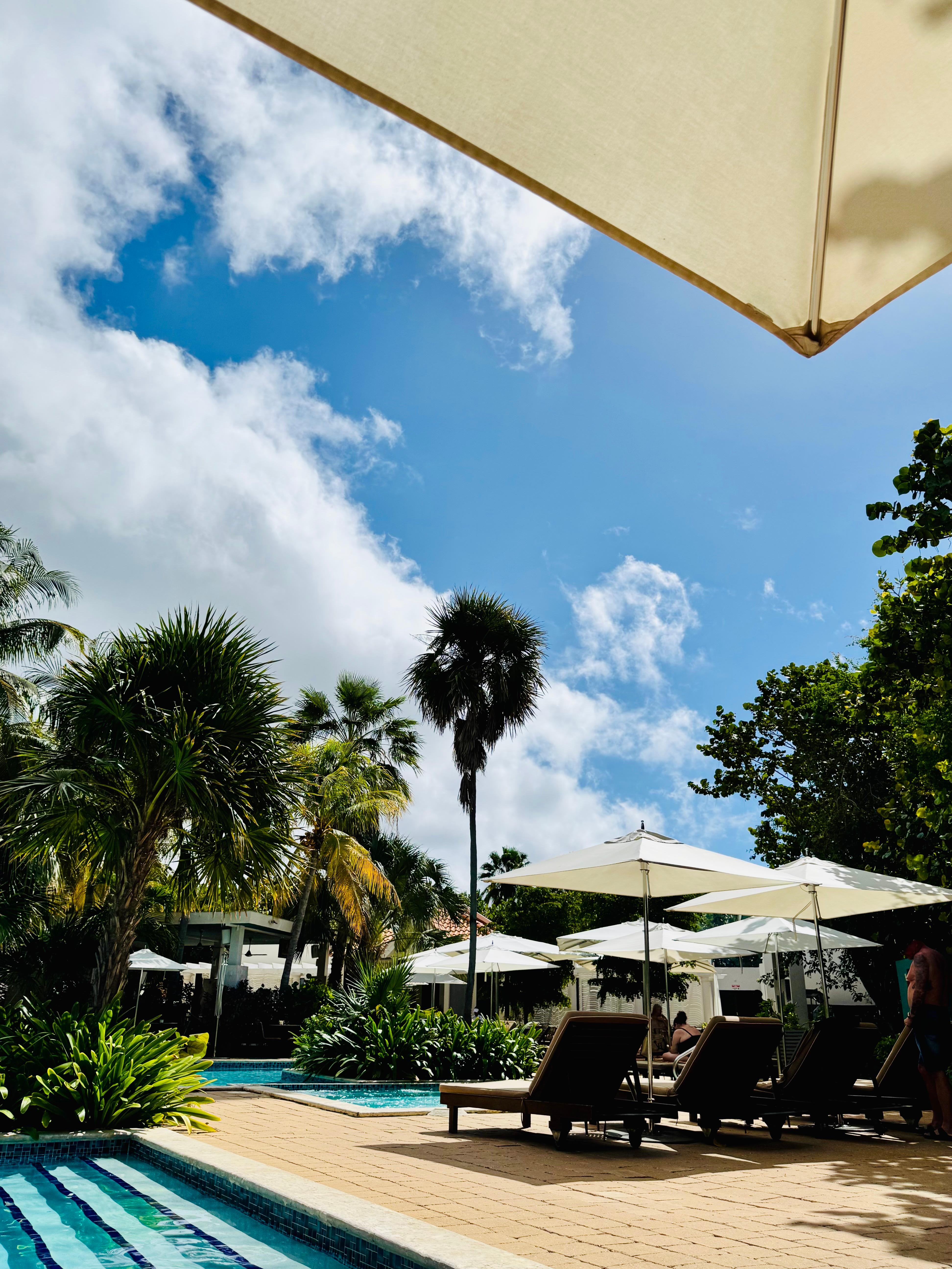 Always chairs available- lovely!