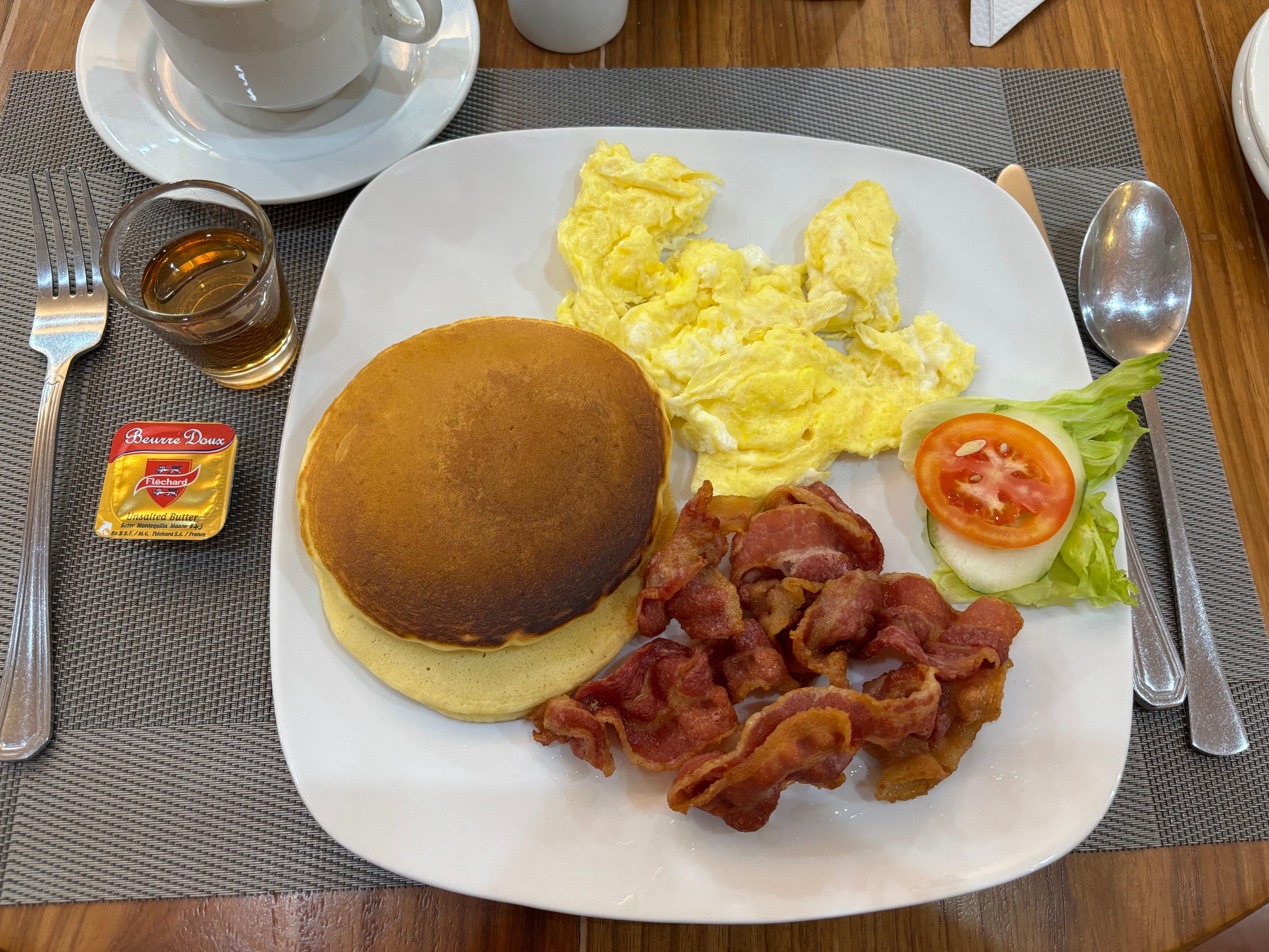 アメリカ系
パンケーキとベーコン
