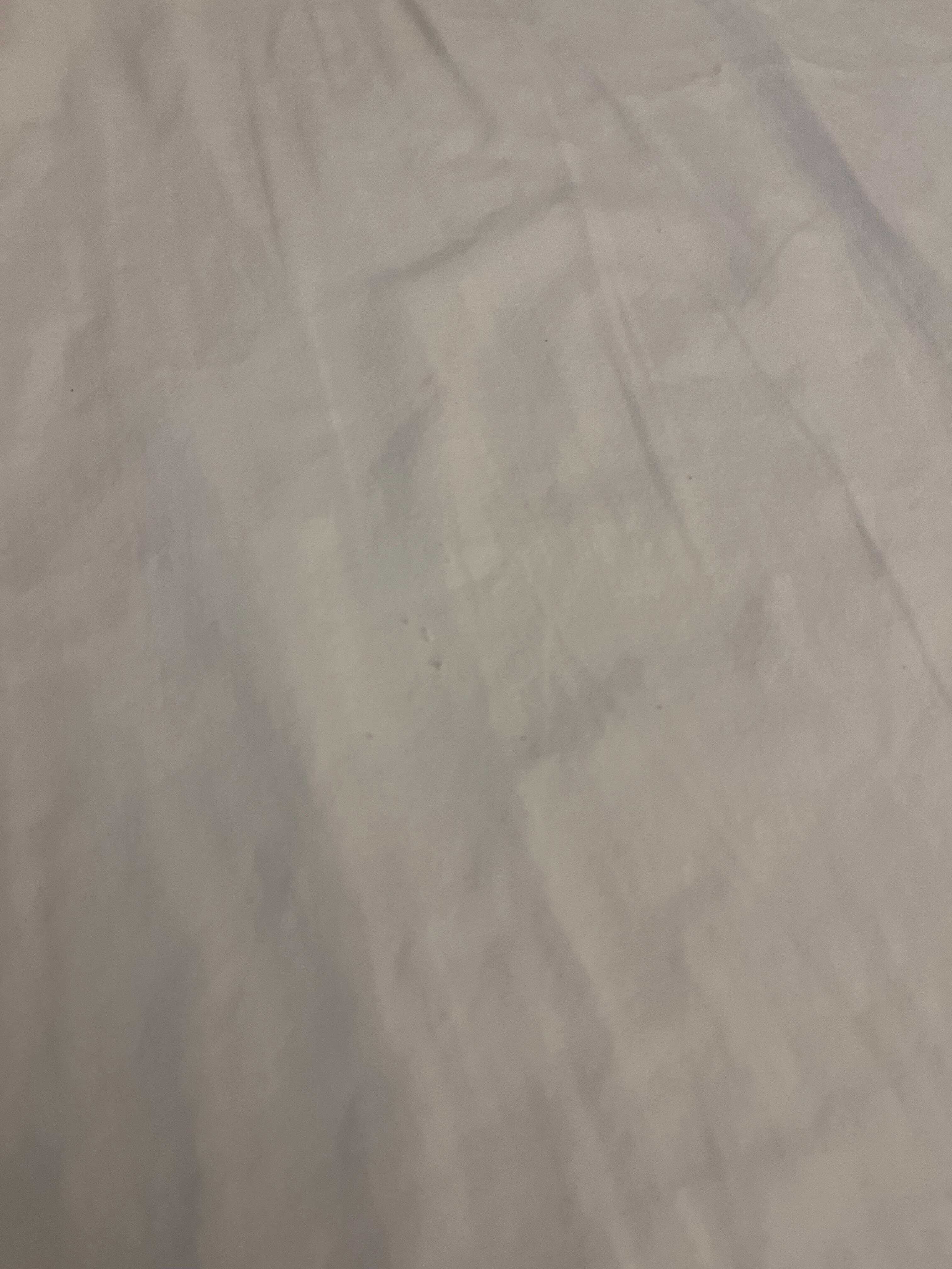 sheets with salt like  used / dirty
