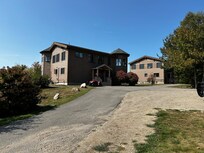 Bear Mountain Lodge