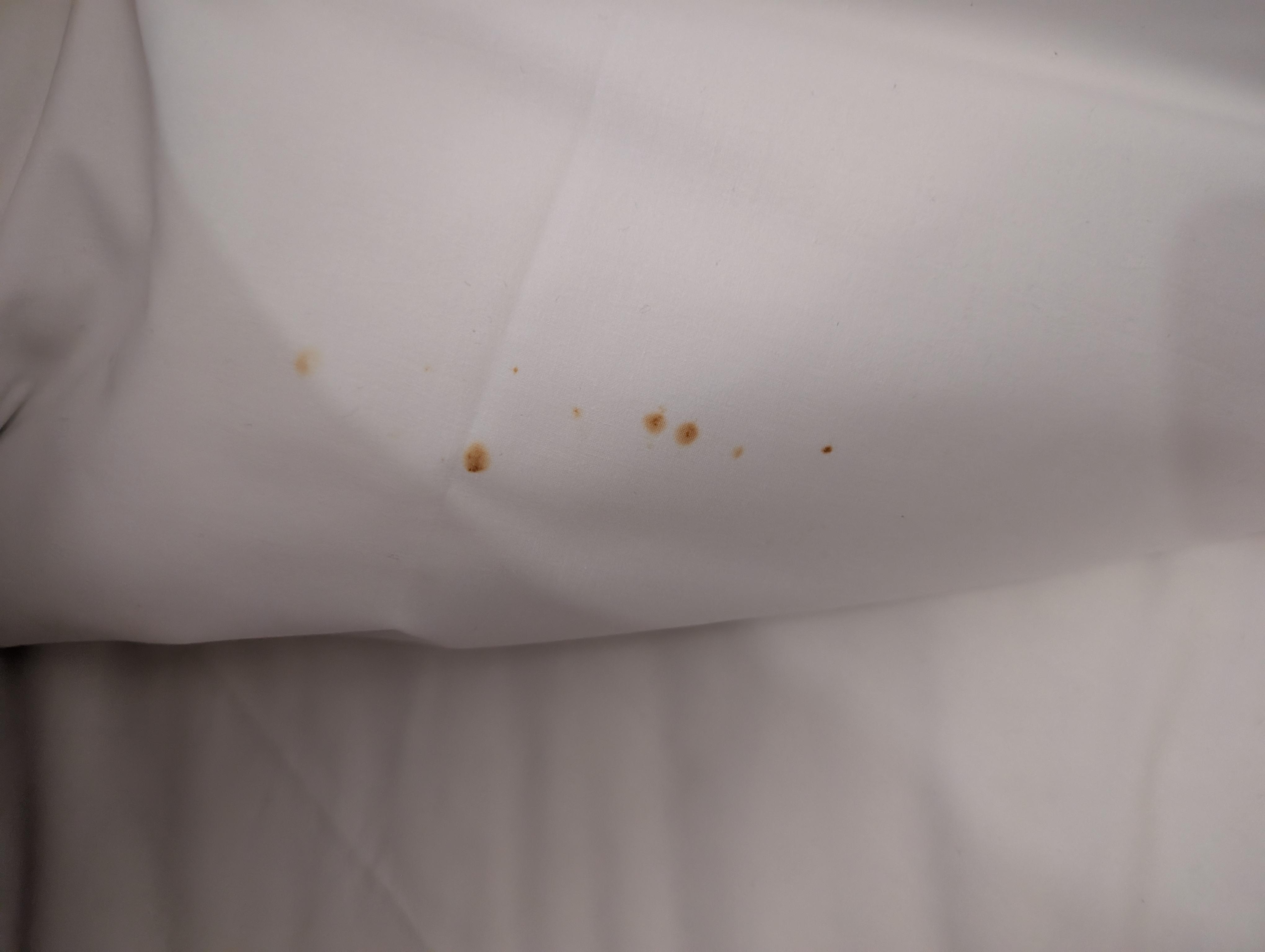 Pflecken auf der Bettwäsche 