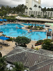 Picture from room on 4th floor.