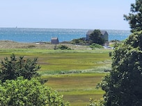 Scenic and walkable conservation area