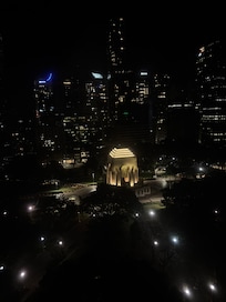Night view of Memorial and Park