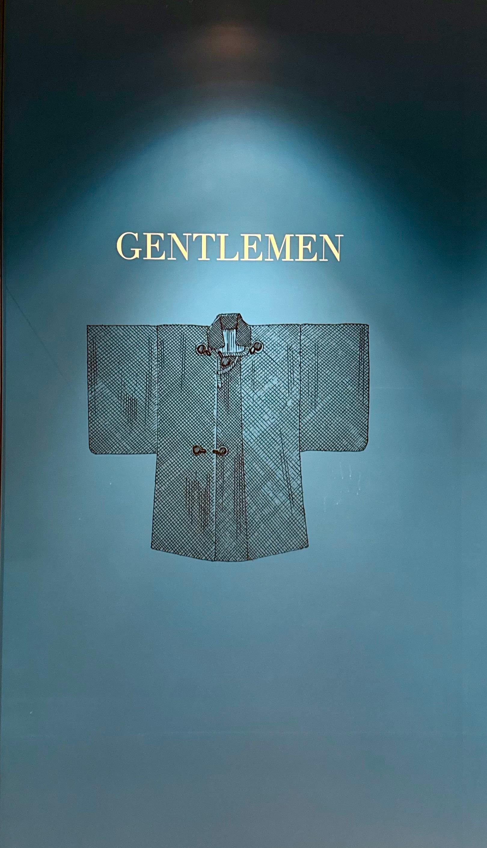 Entrance to the Lobby’s Men’s Toilets 