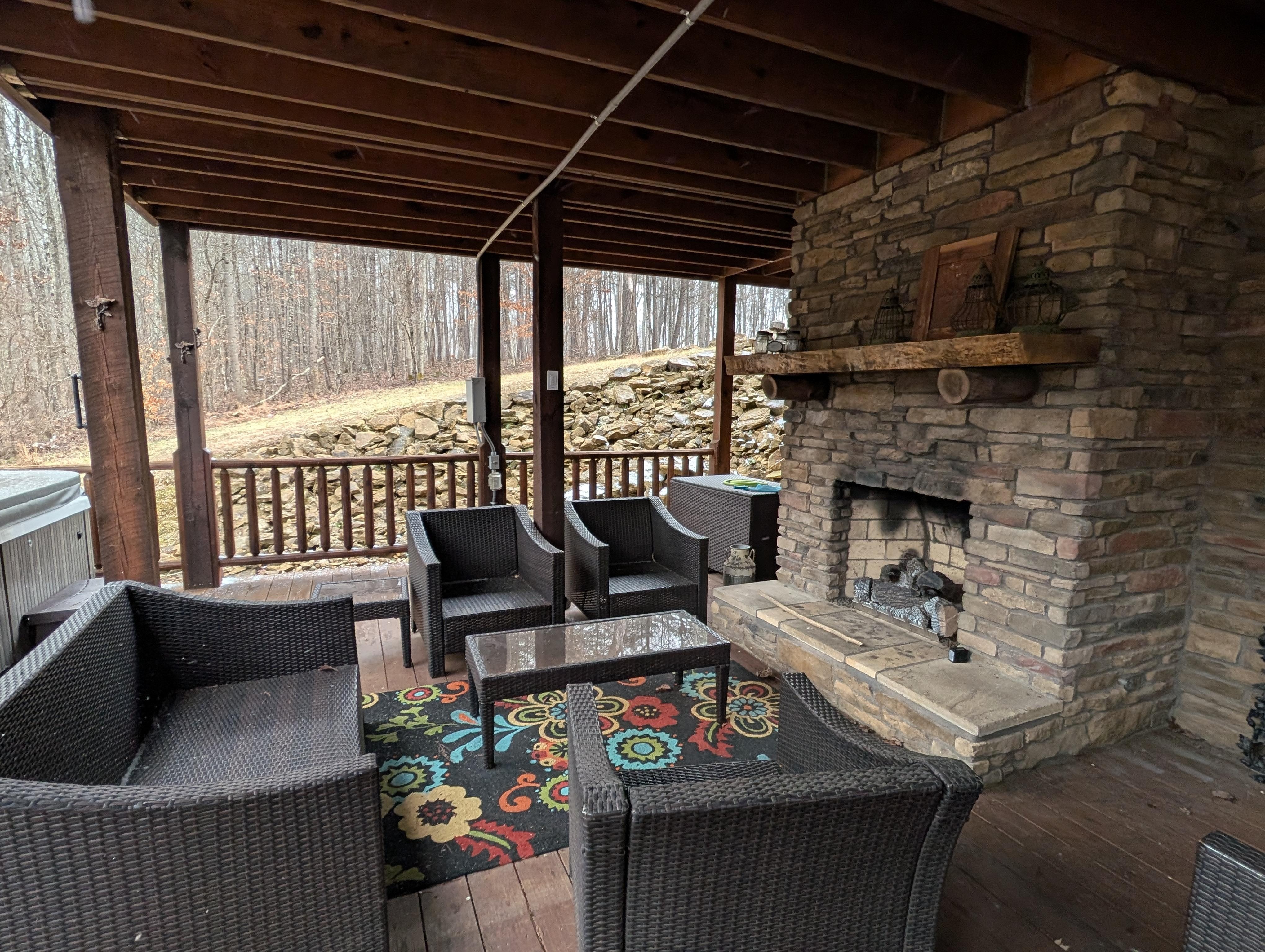 Cushions are kept nice in a box! 