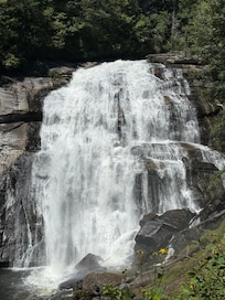 Rainbow Falls
