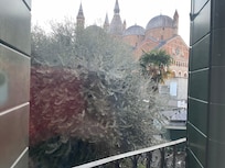 Poor panoramic view for this option