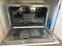 Tony dishwasher can only take 4 plates